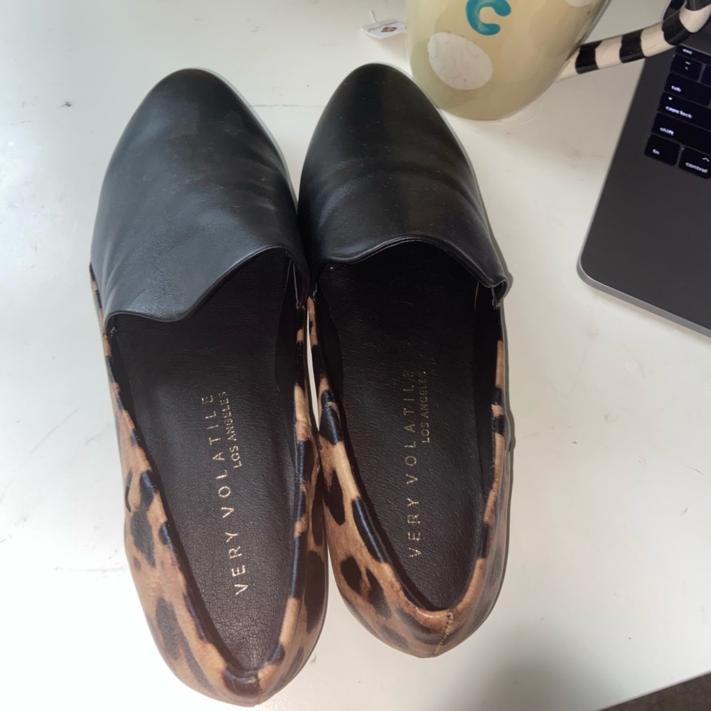 Flats - Picture 2 of 2